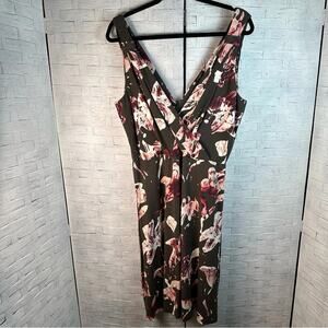Ann Taylor sleepless sundress floral crisscross top gray red cream Romantic ￼
